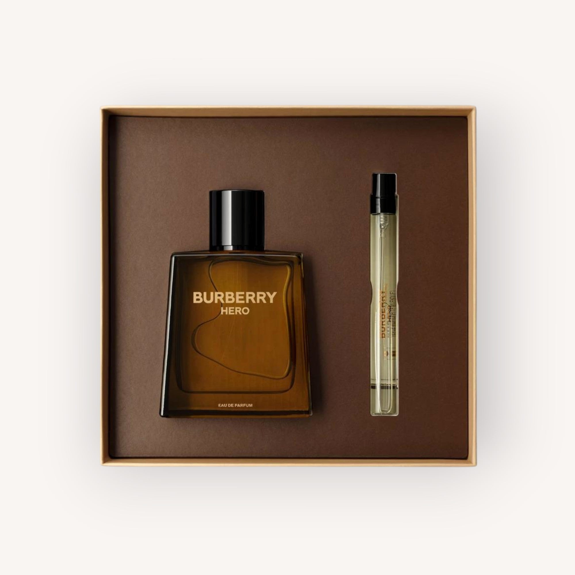 מארז מתנה Burberry Hero Eau de Parfum שני חלקים